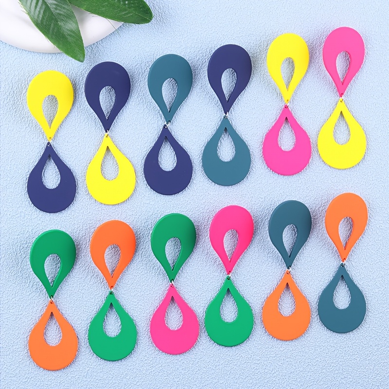 2pcs Vacation Style Hollow Waterdrop Acrylic Earrings